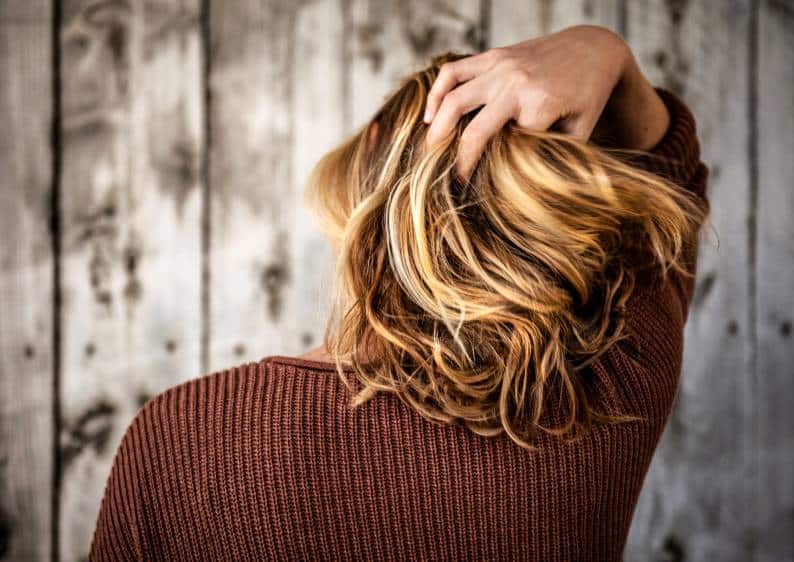 Gorgeous Hair, No Hassle: 7 Quick Tips for the Girl on the Go