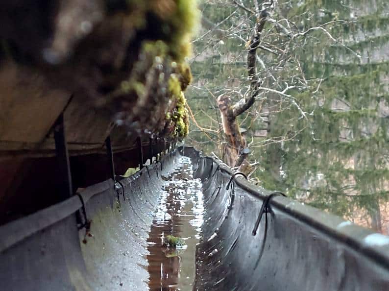 Seasonal Gutter Care: Preparing Your Home for the Changing Weather