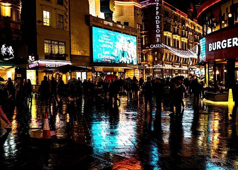 7 Must-Do Activities in London’s Leicester Square