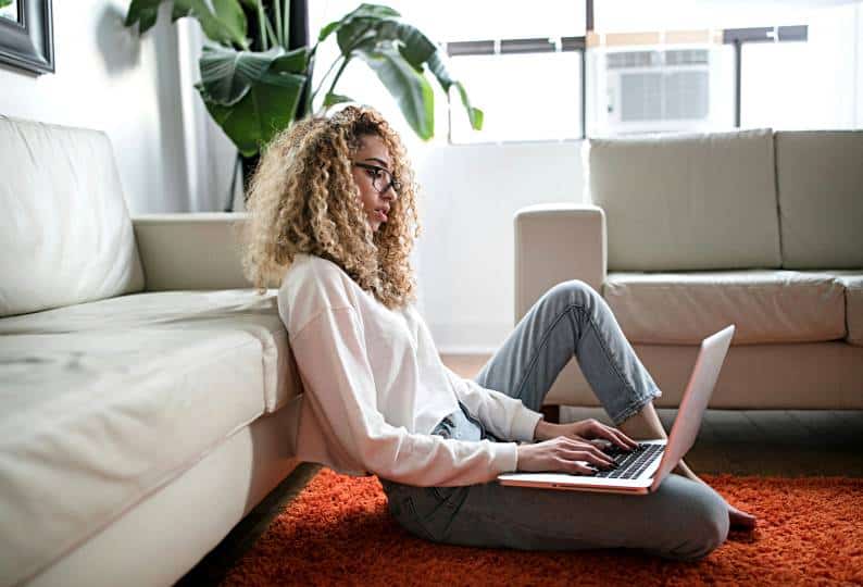 Buying a House in the Modern Age: How Technology Can Help You