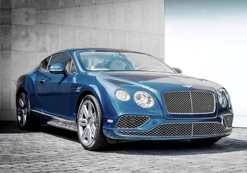 Features Luxury Car