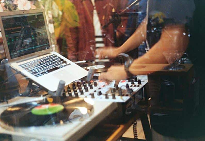 Top 4 Affordable Music Production Equipment for Beginners