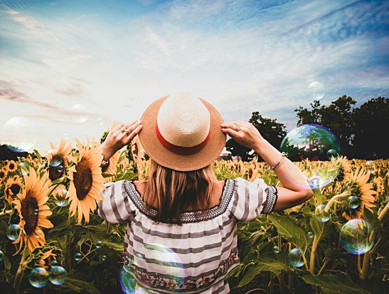3 Easy Summer Activities That’ll Put The Whole Family In A Good Mood
