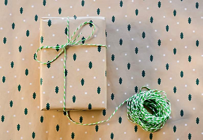 Choosing the Perfect Gift: 4 Crucial Tips to Follow