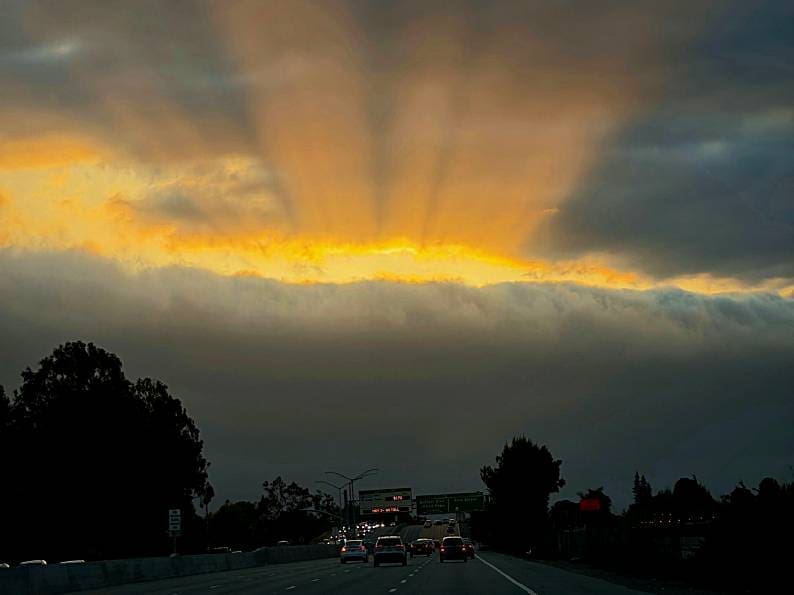 What You Should Know About Employee Relocations During a Corporate Move to Santa Clarita