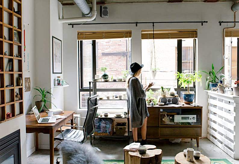 How to Style a Small Living Room Without Making It Feel Cramped