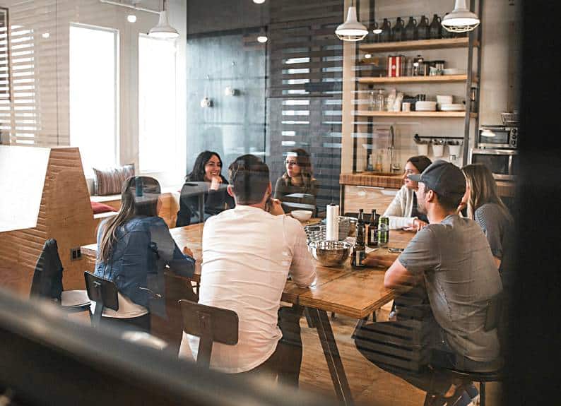 From Remote to Office: How Hybrid Working Models Can Boost Employee Engagement 