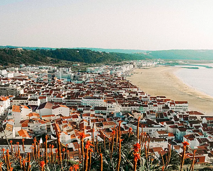 How to Plan the Perfect Algarve Escape: Stays, Spots, and Second Homes