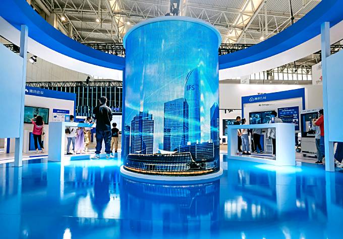 Modern stands: functionality, design and applications