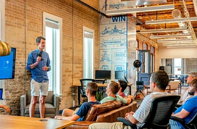 Here’s What Smart Businesses Really Pay Attention To When Looking for a Branding Agency