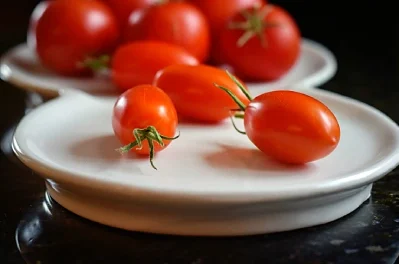 The Science Behind Nature’s Color Code: Why Foods That Are Red Are So Popular Right Now