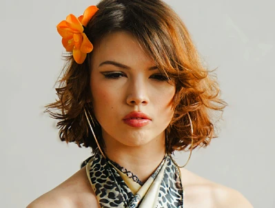 Sleep, Showers, and Sweat — What’s Safe With Hoop Earrings (and What’s Not)