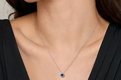Why Sapphire Necklaces Are a Timeless Choice for Anniversary Gifts