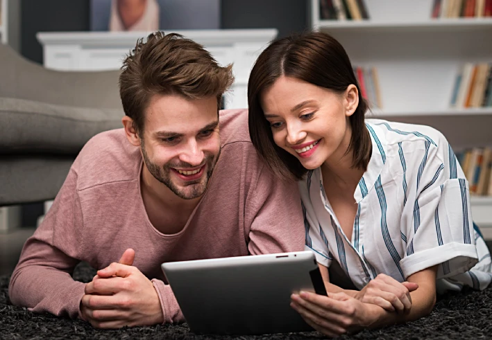 cut Costs couple