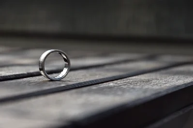 Premium Platinum Wedding Bands With Timeless Appeal