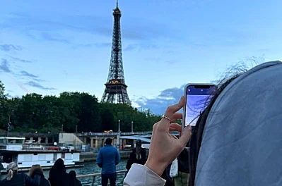 How to Avoid Roaming Charges in France