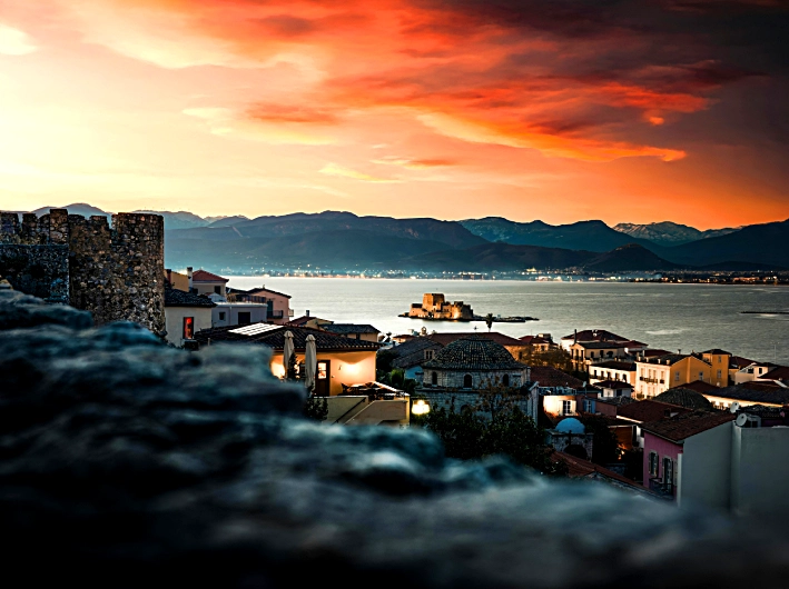 Guide Exploring Greek Isles