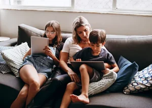 Family Members Online
