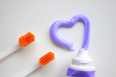 Eco-conscious consumers turn to waterless toothpaste for oral hygiene